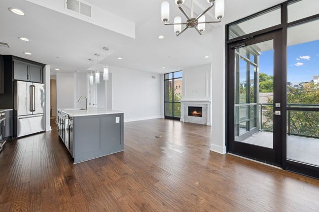 3000 Poston Ave Apt 102, Nashville, TN 37203