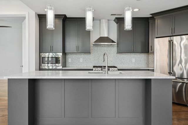 3000 Poston Ave Apt 102, Nashville, TN 37203