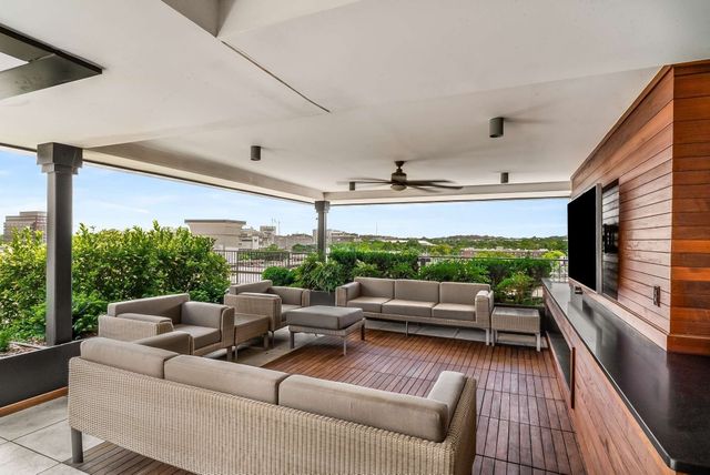 3000 Poston Ave Apt 102, Nashville, TN 37203