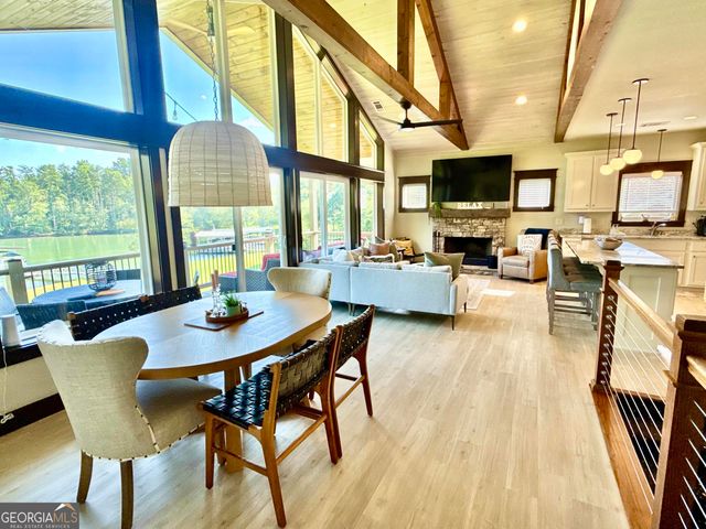 1670 Hedden Cove Road, Hiawassee, GA 30546