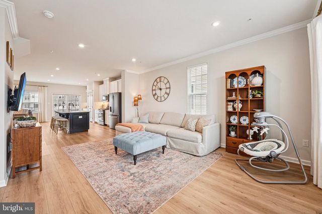 226 CENTER DR, Dublin, PA 18917