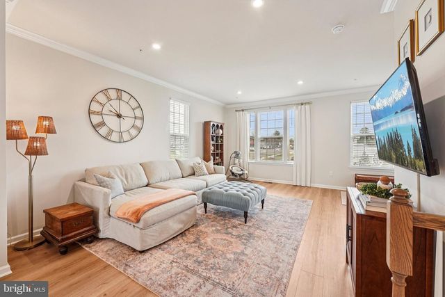 226 CENTER DR, Dublin, PA 18917