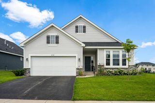 8388 Yearling Drive, Woodbury, MN 55129