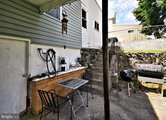 280 SUMMIT AVE, Conshohocken, PA 19428