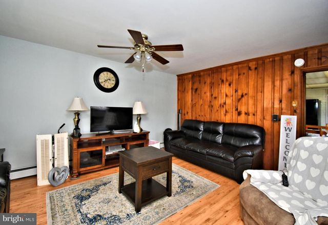 280 SUMMIT AVE, Conshohocken, PA 19428