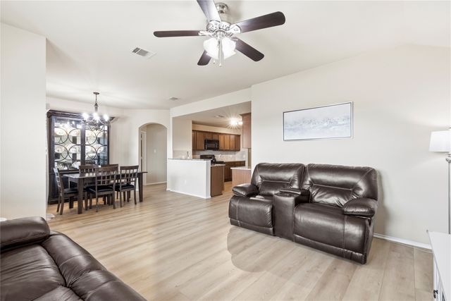 1909 Arbordale Way, Princeton, TX 75407