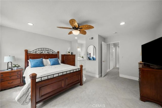 28347 Connie Court, Canyon Country, CA 91387