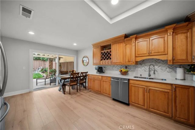 28347 Connie Court, Canyon Country, CA 91387