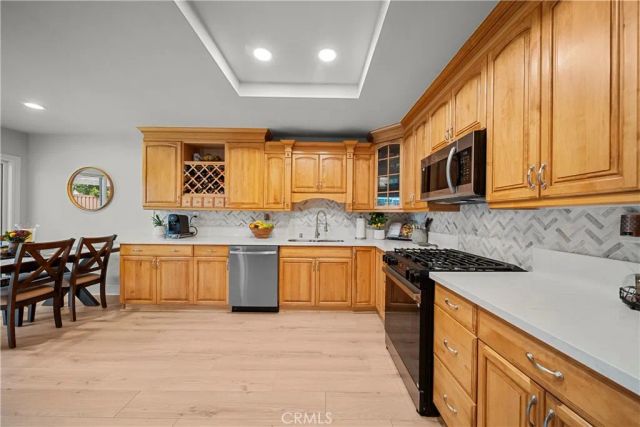 28347 Connie Court, Canyon Country, CA 91387