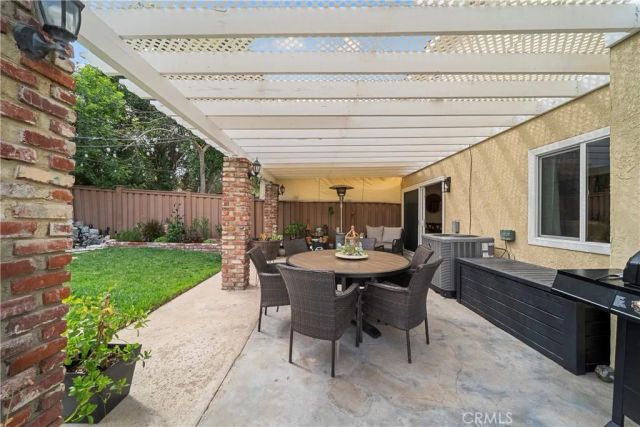 28347 Connie Court, Canyon Country, CA 91387