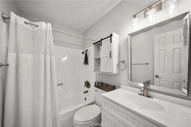 28347 Connie Court, Canyon Country, CA 91387