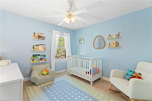 616 Doe Run Drive, Kernersville, NC 27284