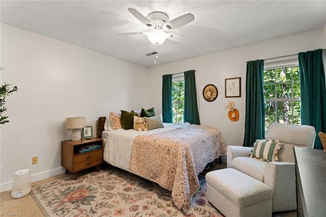 616 Doe Run Drive, Kernersville, NC 27284