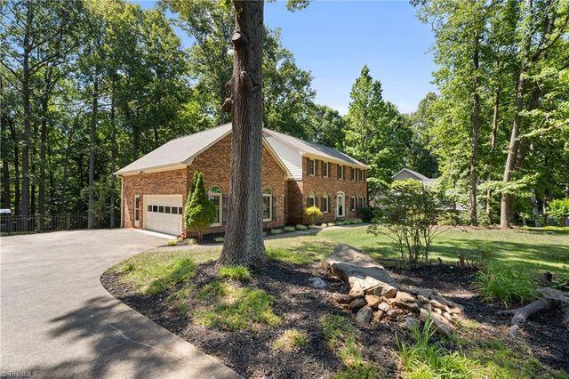 616 Doe Run Drive, Kernersville, NC 27284