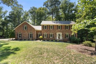 616 Doe Run Drive, Kernersville, NC 27284