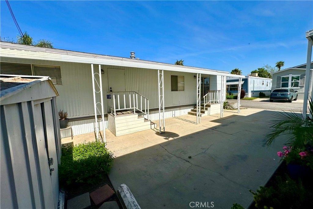 Image 4 of property listing at 3825 Valley Boulevard 46, Walnut, CA 91789