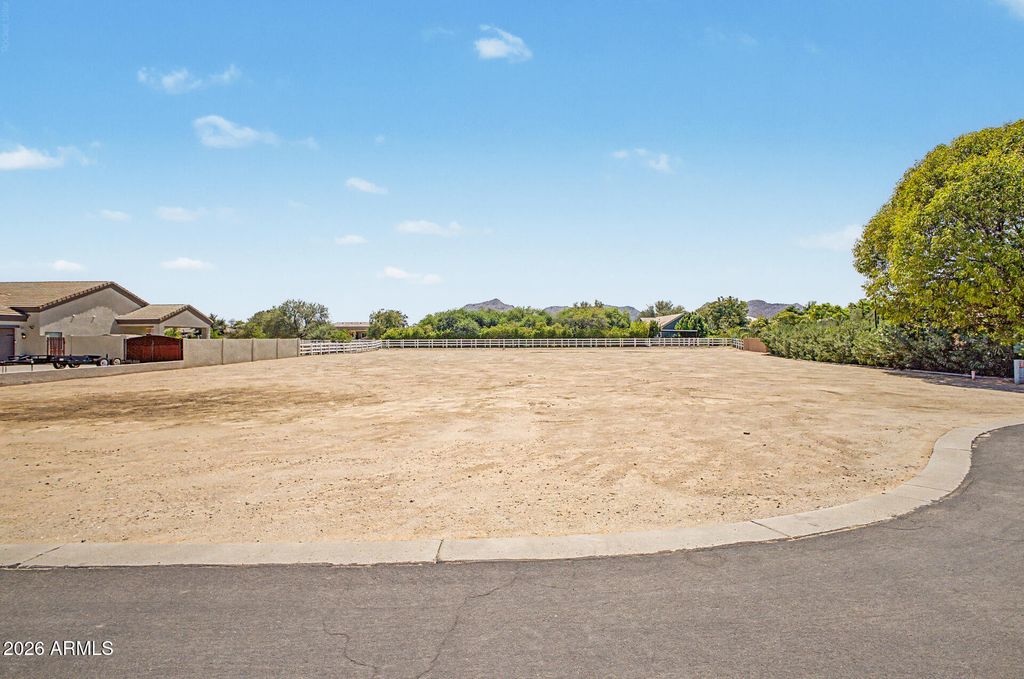 20961 E PUMMELOS Road 37, Queen Creek, AZ 85142 — photo 3