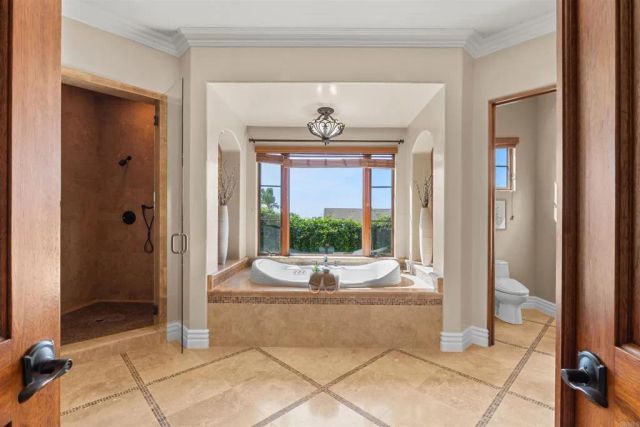 2428 Catalina Avenue, Vista, CA 92084