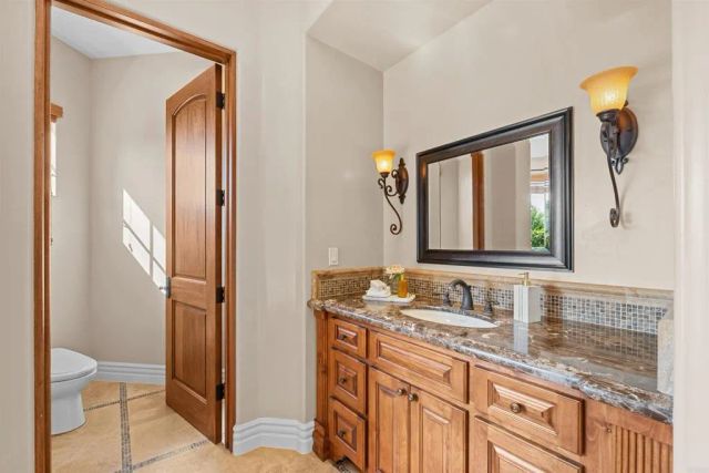 2428 Catalina Avenue, Vista, CA 92084