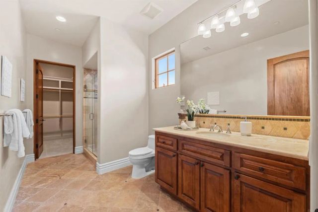 2428 Catalina Avenue, Vista, CA 92084