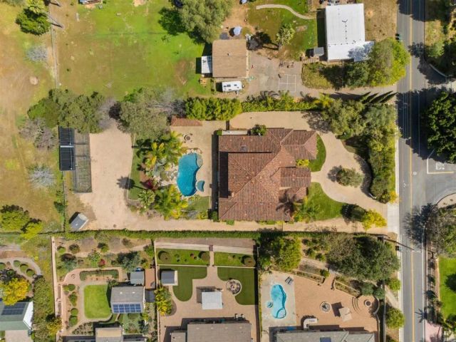 2428 Catalina Avenue, Vista, CA 92084