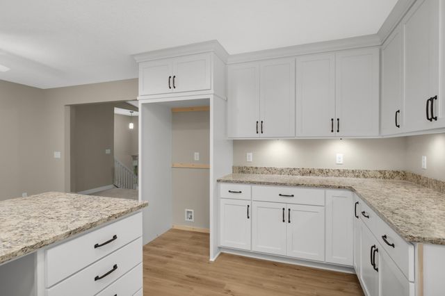 16647 Maniteau Boulevard NW, Andover, MN 55304