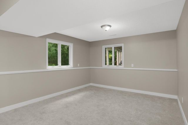 16647 Maniteau Boulevard NW, Andover, MN 55304