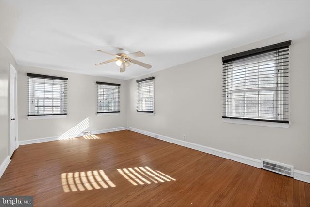 7422 ELIZABETH RD, Elkins Park, PA 19027