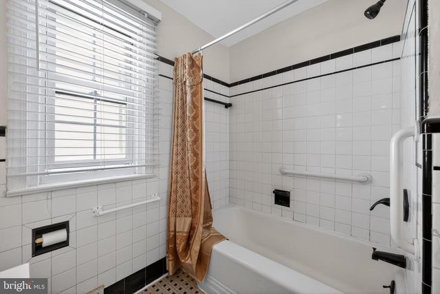 7422 ELIZABETH RD, Elkins Park, PA 19027