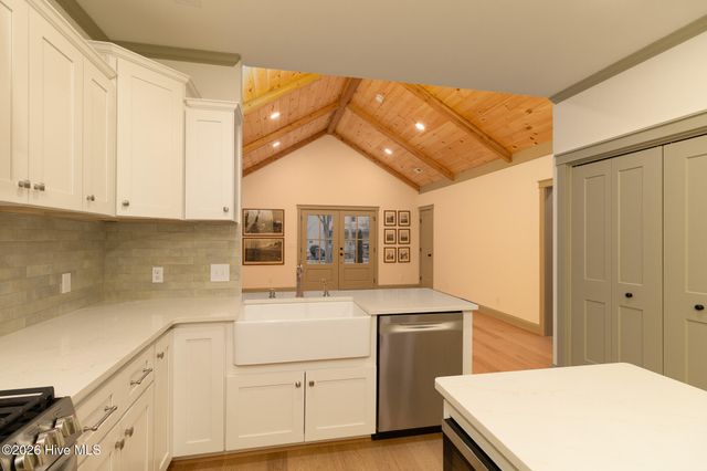 143 E Gale Street, Edenton, NC 27932