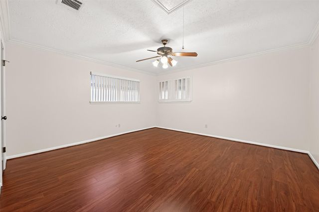 607 E Cypresswood Drive, Spring, TX 77373