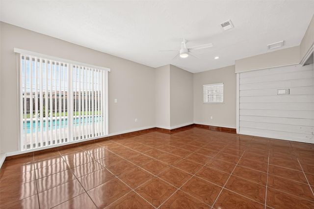 607 E Cypresswood Drive, Spring, TX 77373