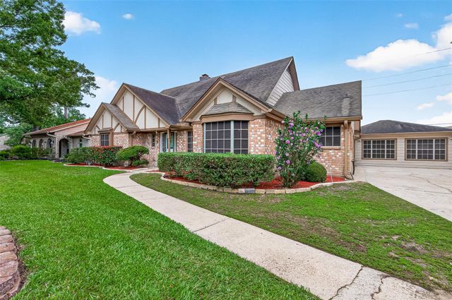 607 E Cypresswood Drive, Spring, TX 77373