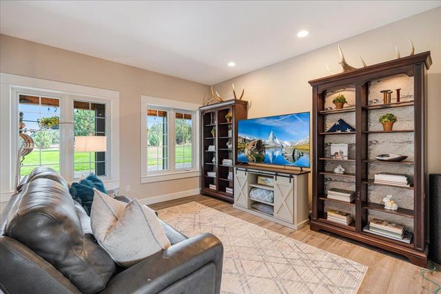 65365 Concorde Lane, Bend, OR 97703