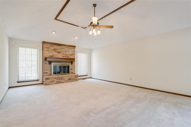 4712 Crystal Lake Road, Norman, OK 73072