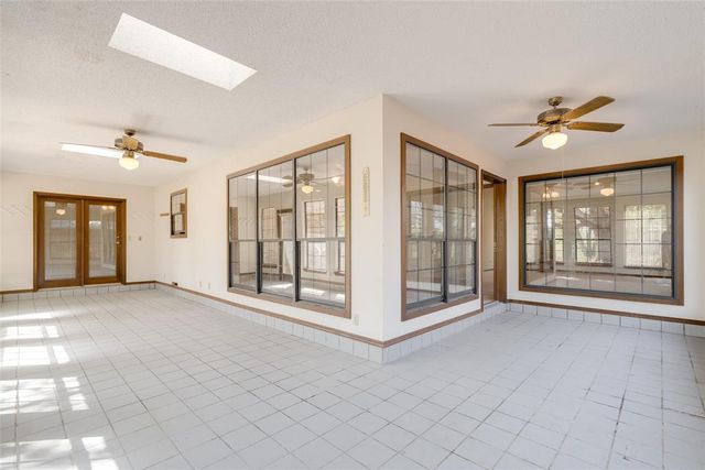 4712 Crystal Lake Road, Norman, OK 73072