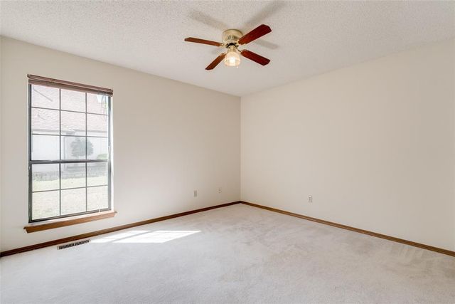 4712 Crystal Lake Road, Norman, OK 73072