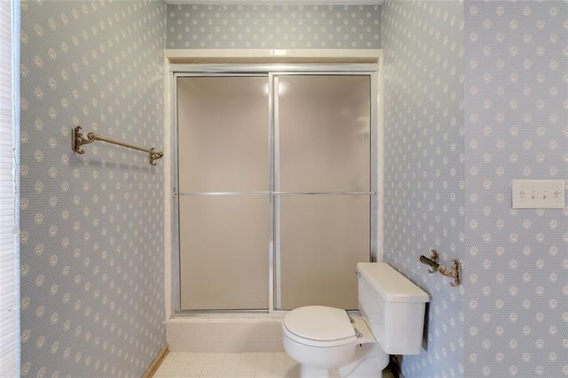 4712 Crystal Lake Road, Norman, OK 73072