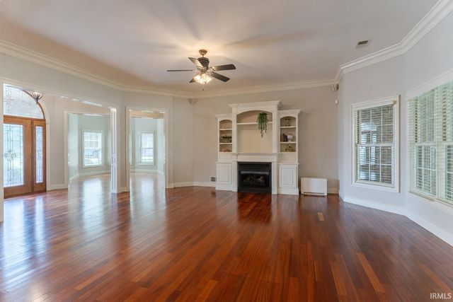 1469 Woodfield Drive, Newburgh, IN 47630