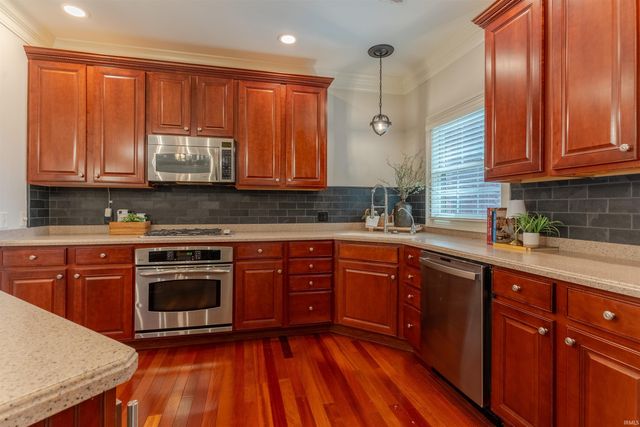 1469 Woodfield Drive, Newburgh, IN 47630