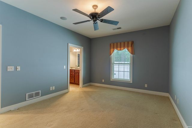 1469 Woodfield Drive, Newburgh, IN 47630