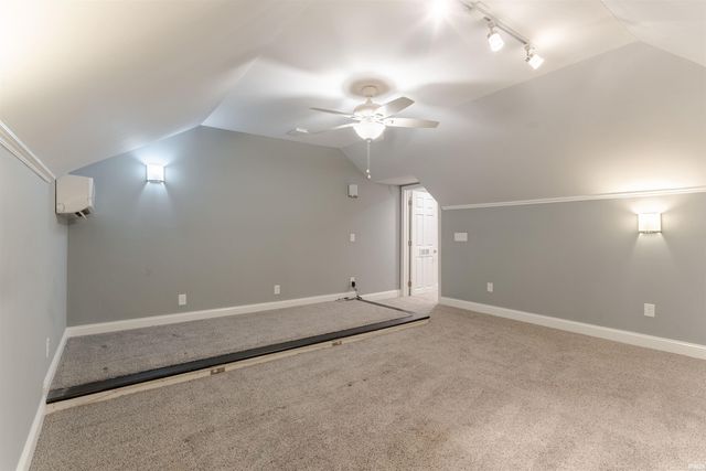 1469 Woodfield Drive, Newburgh, IN 47630