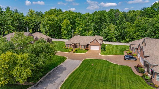 1469 Woodfield Drive, Newburgh, IN 47630