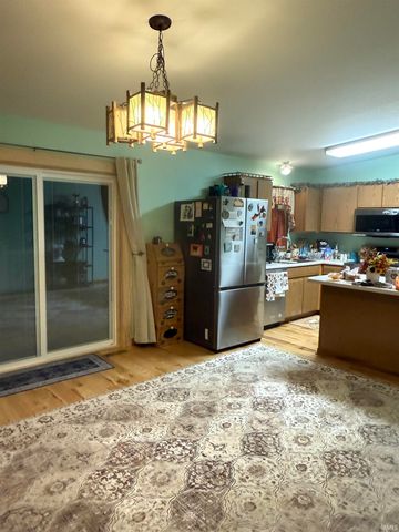 2709 S Lincoln Boulevard, Marion, IN 46953