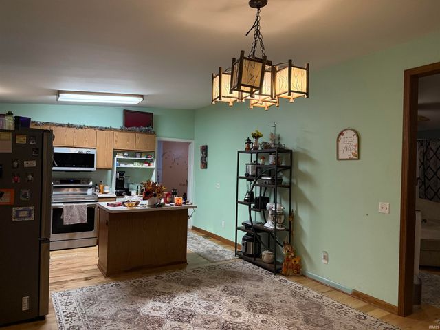 2709 S Lincoln Boulevard, Marion, IN 46953