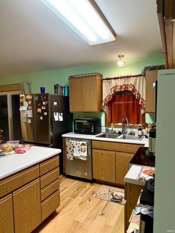 2709 S Lincoln Boulevard, Marion, IN 46953