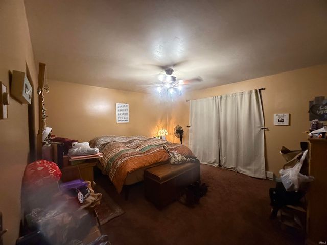 2709 S Lincoln Boulevard, Marion, IN 46953