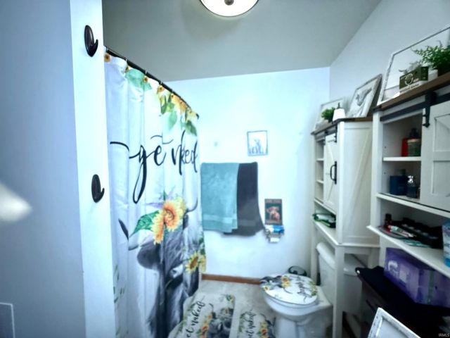 2709 S Lincoln Boulevard, Marion, IN 46953