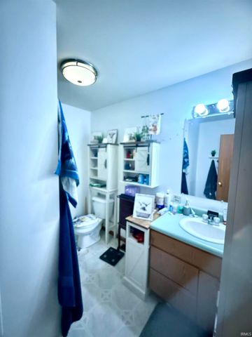 2709 S Lincoln Boulevard, Marion, IN 46953