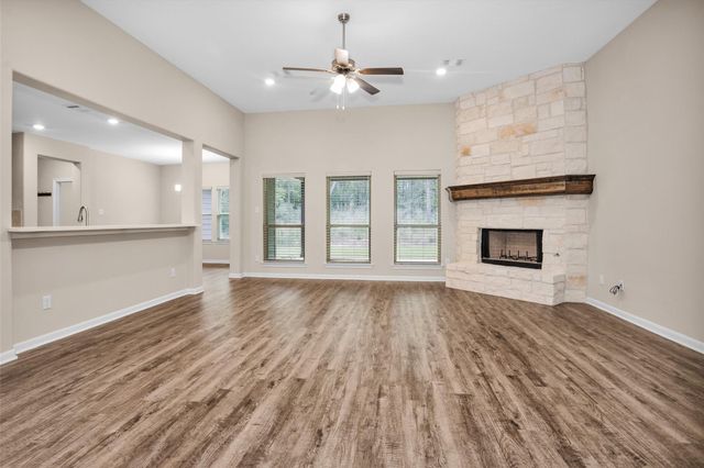 150 Sky Oak Lane, Huntsville, TX 77340